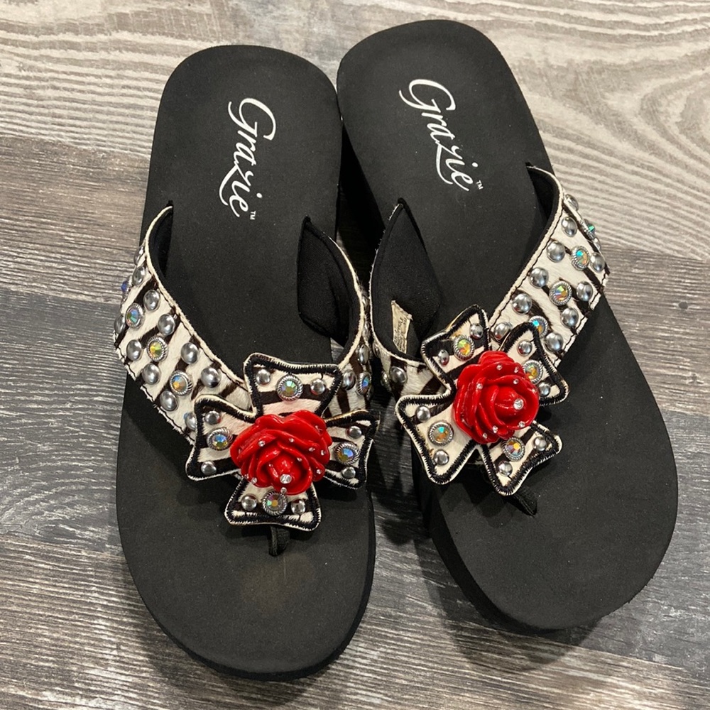 Grazie Cowhide Flip Flops